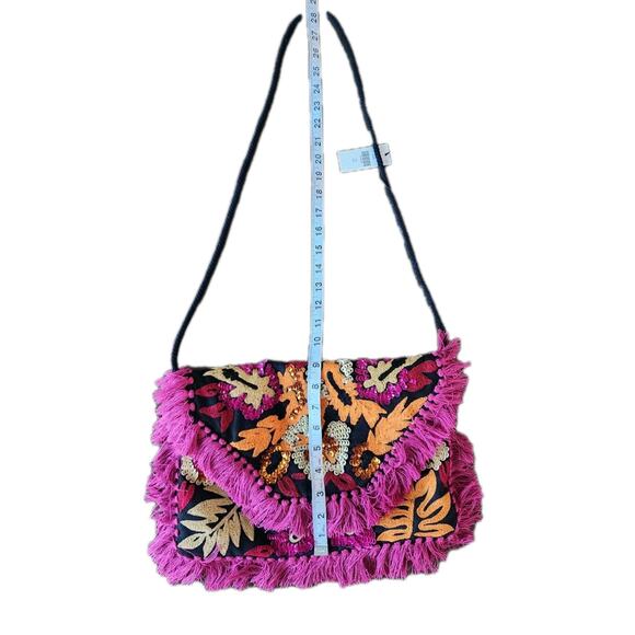 NWT Anthropologie Ibban Clutch Crossbody Bag with sequins & Tassles Boho Pink - Picture 8 of 9
